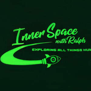 RETRO-STYLE TEES